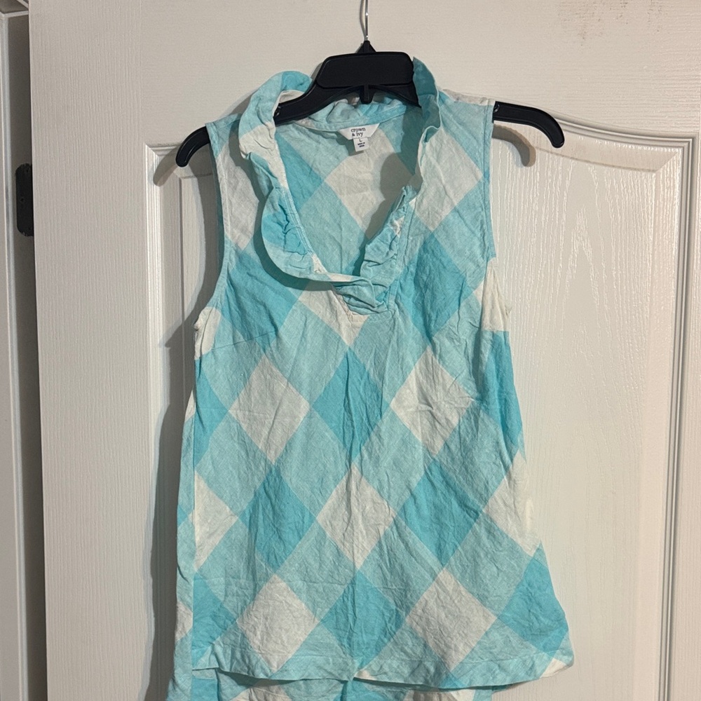 Crown & Ivy Blue and White Diamond Tunic